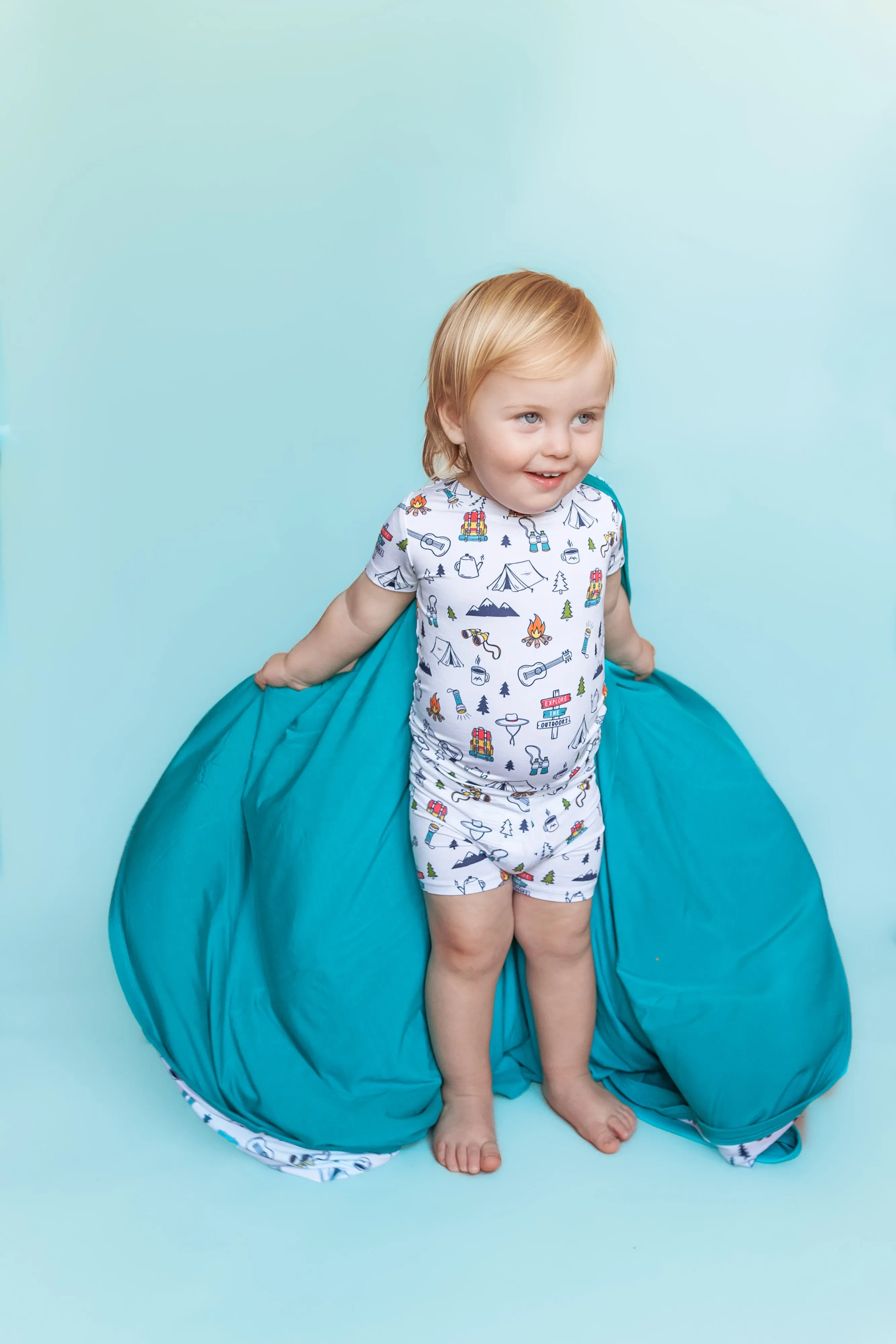 Explore The Outdoors Dream Short Set